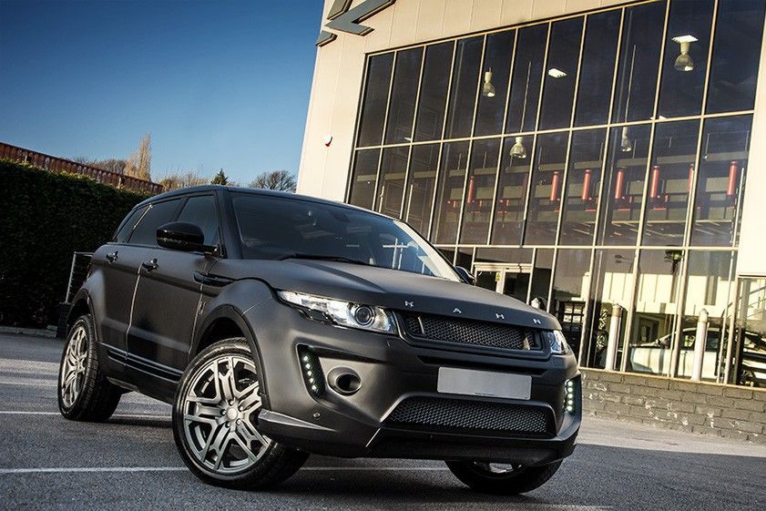 Mroczny Range Rover Evoque