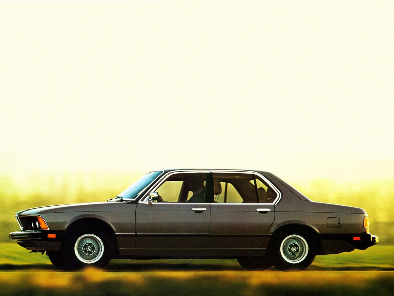 BMW Serii 7 23
