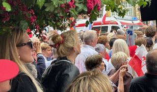 Incydent na wiecu Trzaskowskiego. Lekarz wzywany ze sceny