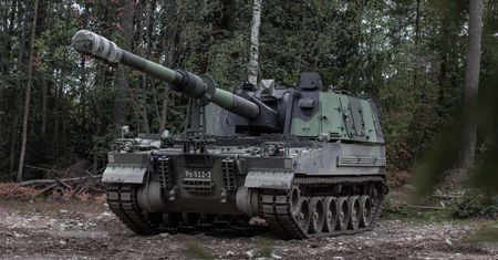 Wybrali jak Polska. Kupią K9, choć mają poradziecki arsenał