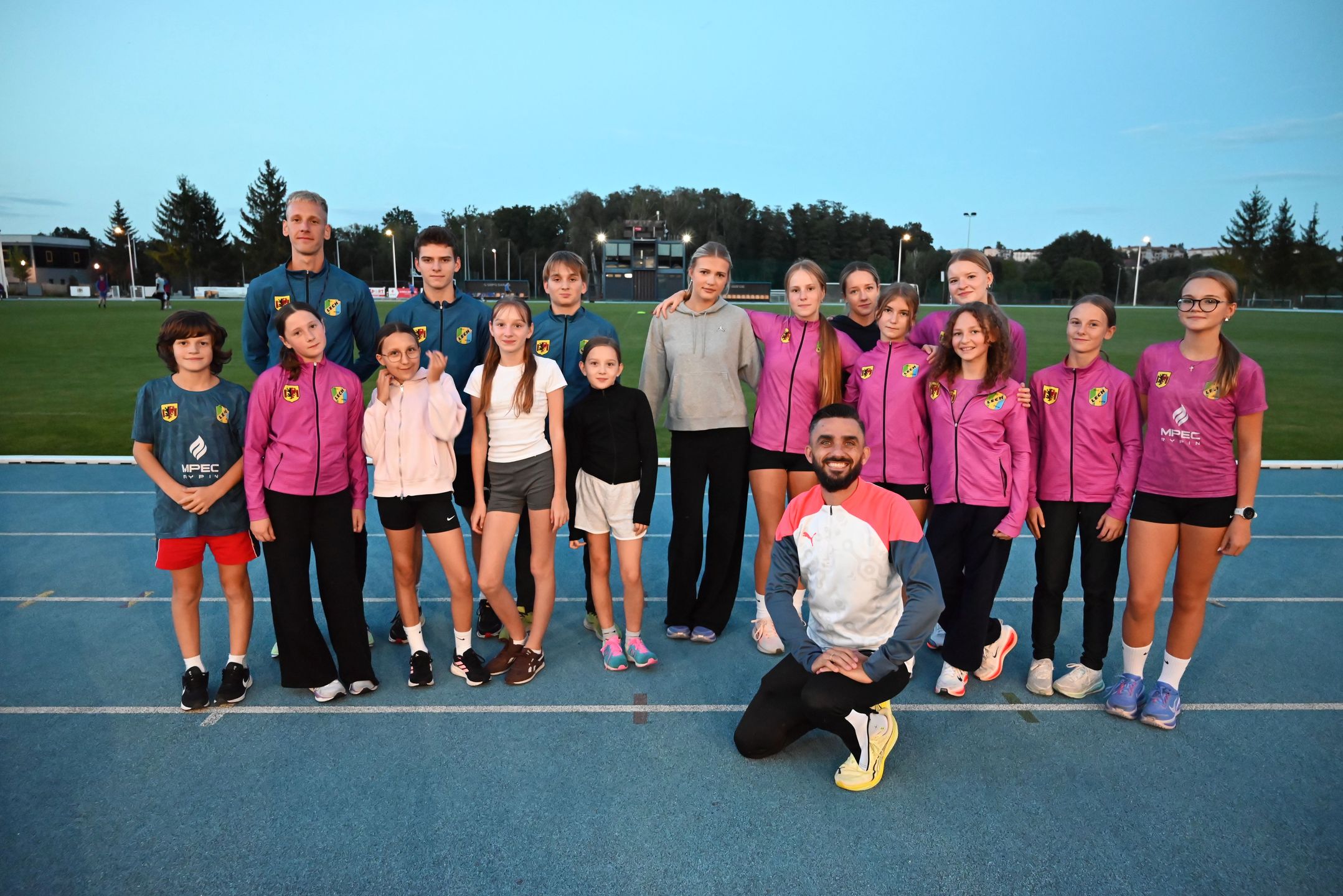 Adam Kszczot spotkał się z mieszkańcami i młodymi sportowcami