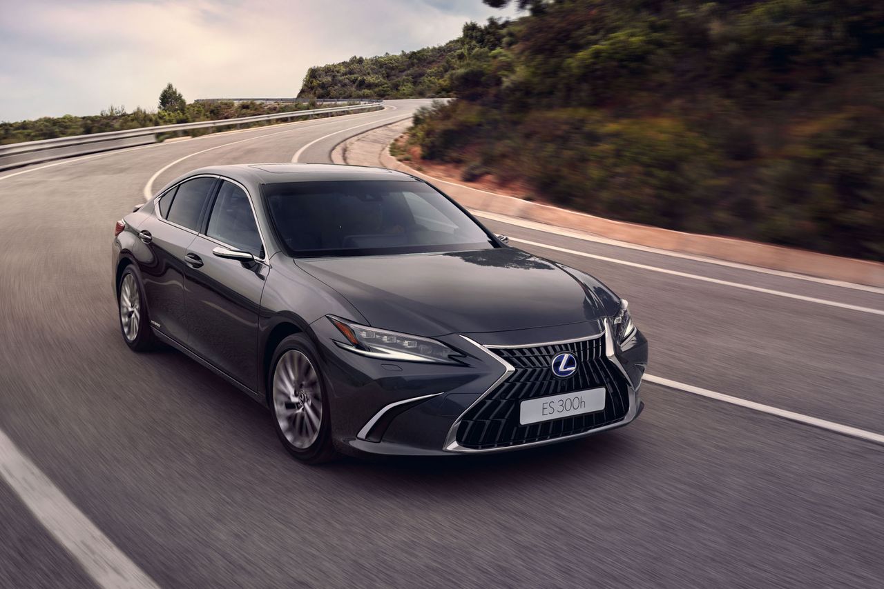 Lexus ES 300h - jeszcze lepsza wersja sedana