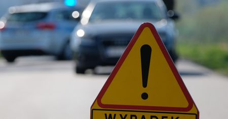 Mazowsze. Dwoje dzieci zginęło w wyniku czołowego zderzenia