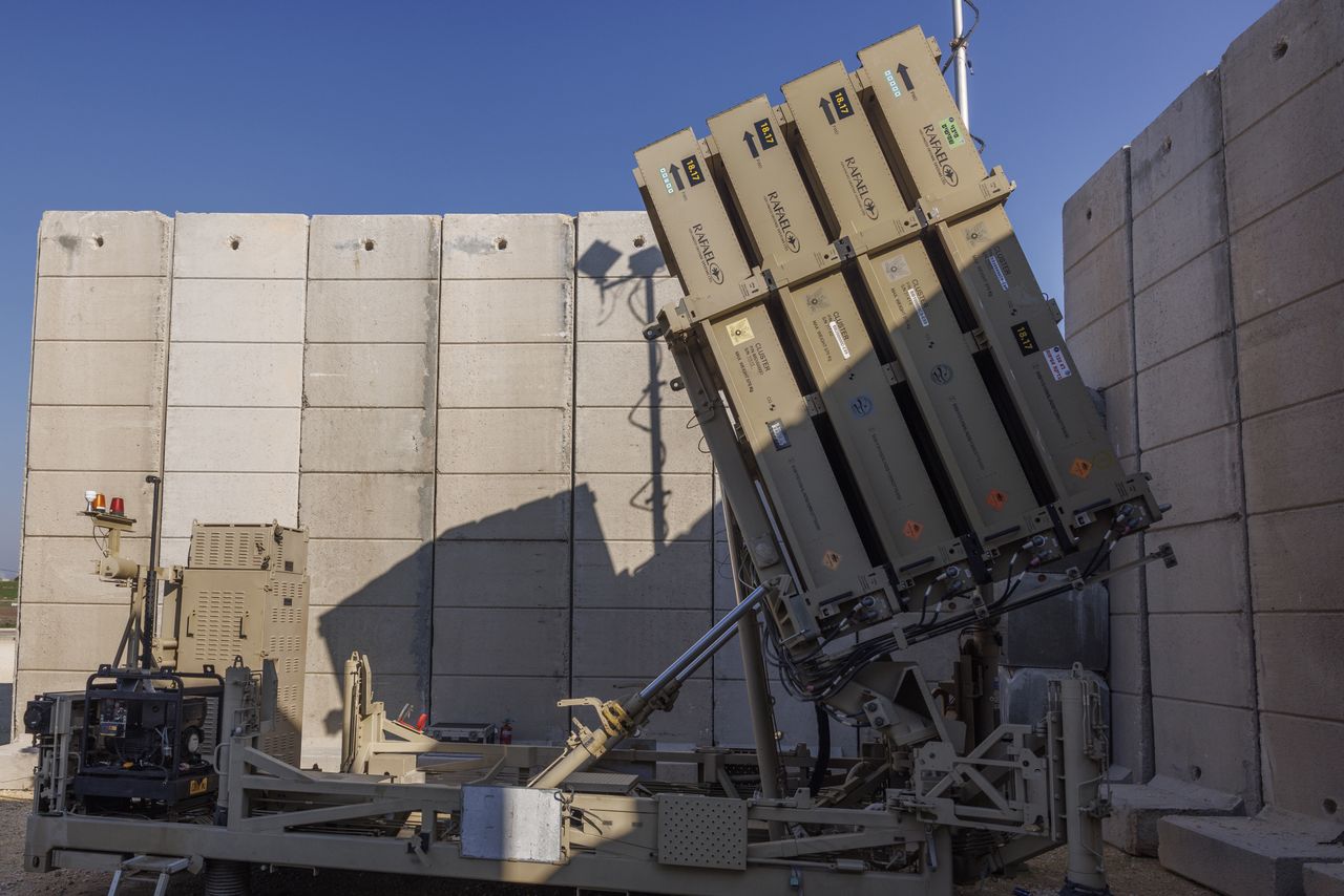 South Korea commits £269m to enhance missile defence system