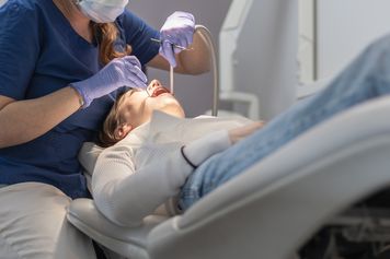 Dentysta coraz droższy. Ceny w Polsce rosną szybciej niż w UE