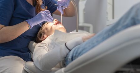 Dentysta coraz droższy. Ceny w Polsce rosną szybciej niż w UE