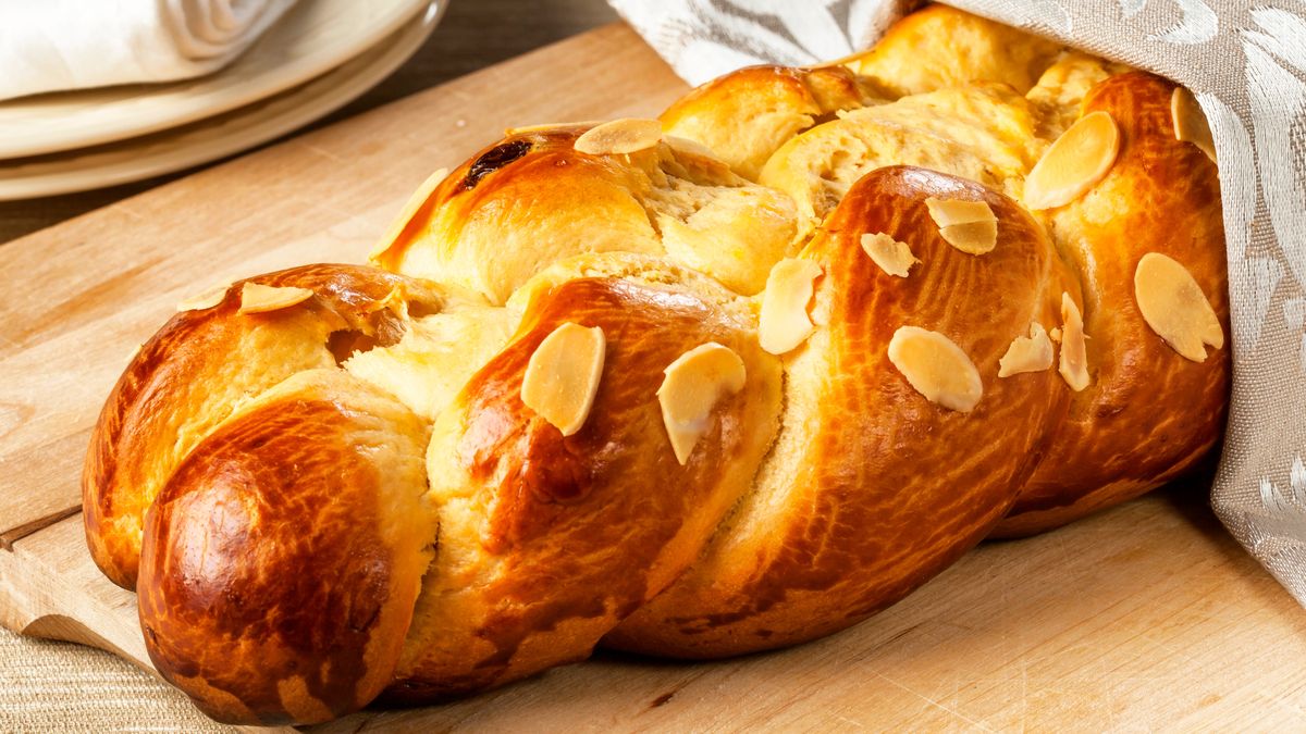 Czesi robią puszysty, pleciony chlebek