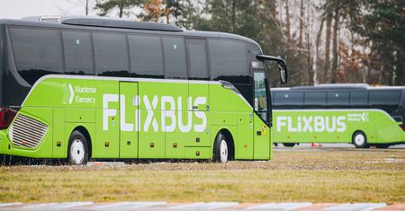 Opóźnienie, zepsuty fotel i 8 zł rekompensaty. FlixBus odpowiada
