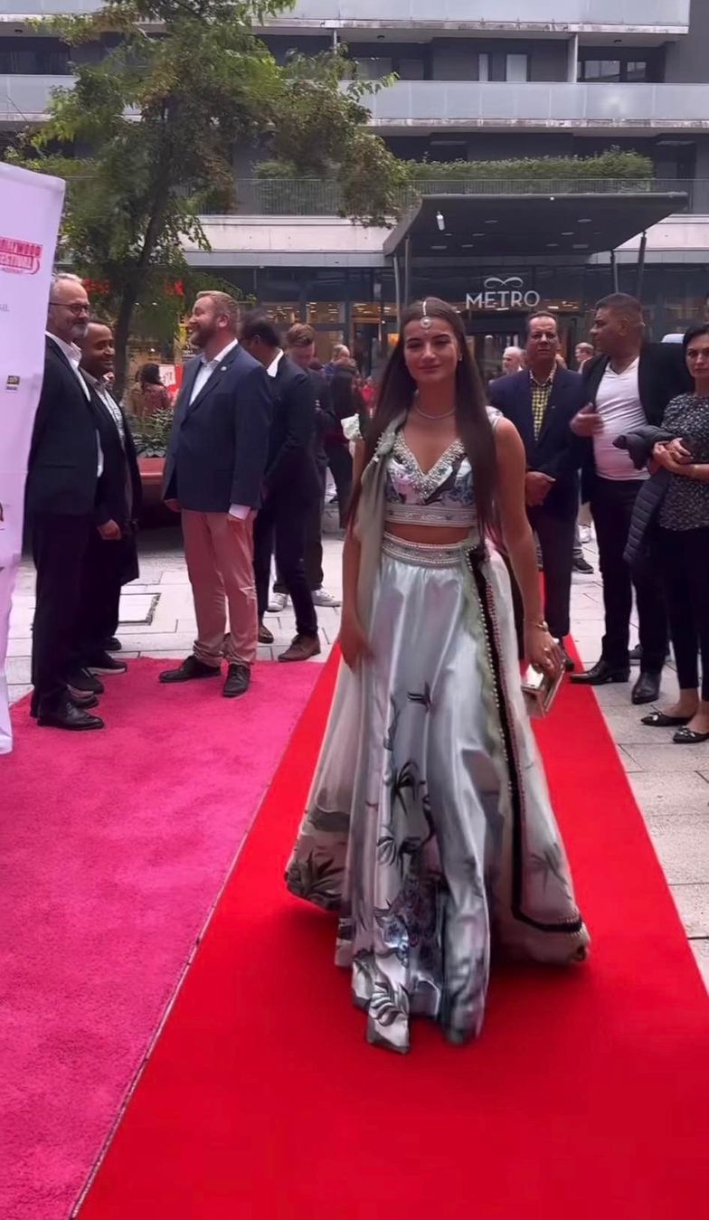 Natalia Janoszek na kolejnym festiwalu Bollywood