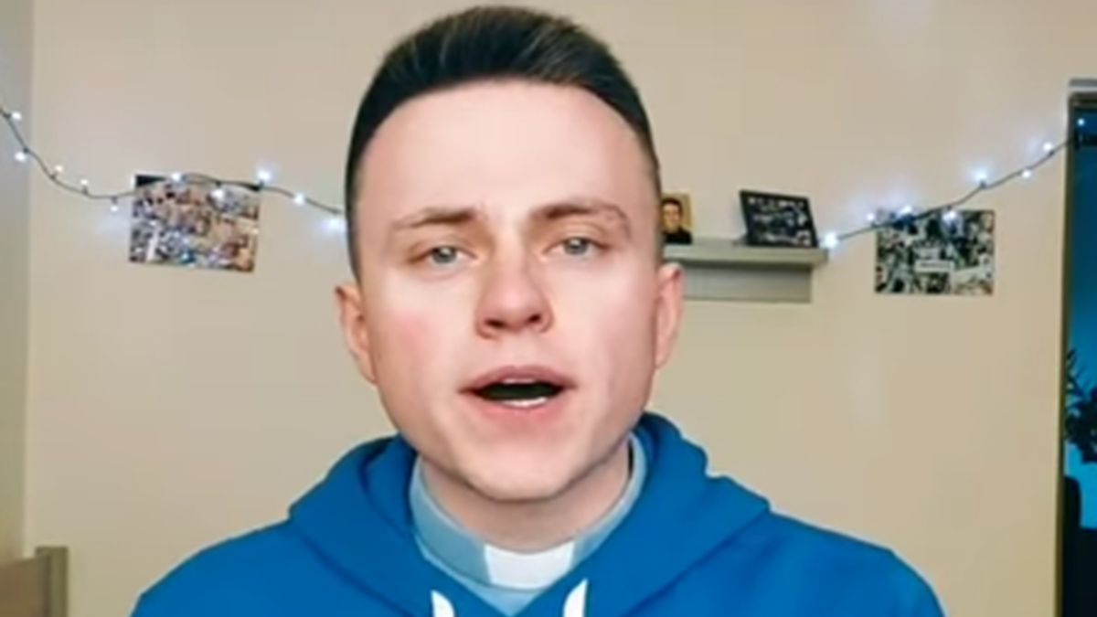 Ks. Sebastian Kosecki.