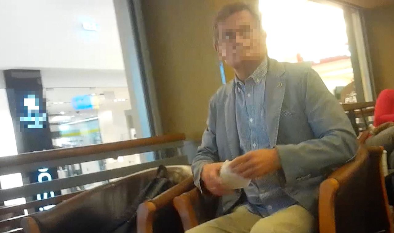 Andrzej Izdebski w rozmowie z WP twierdzi, że nigdy nie handlował albańską bronią