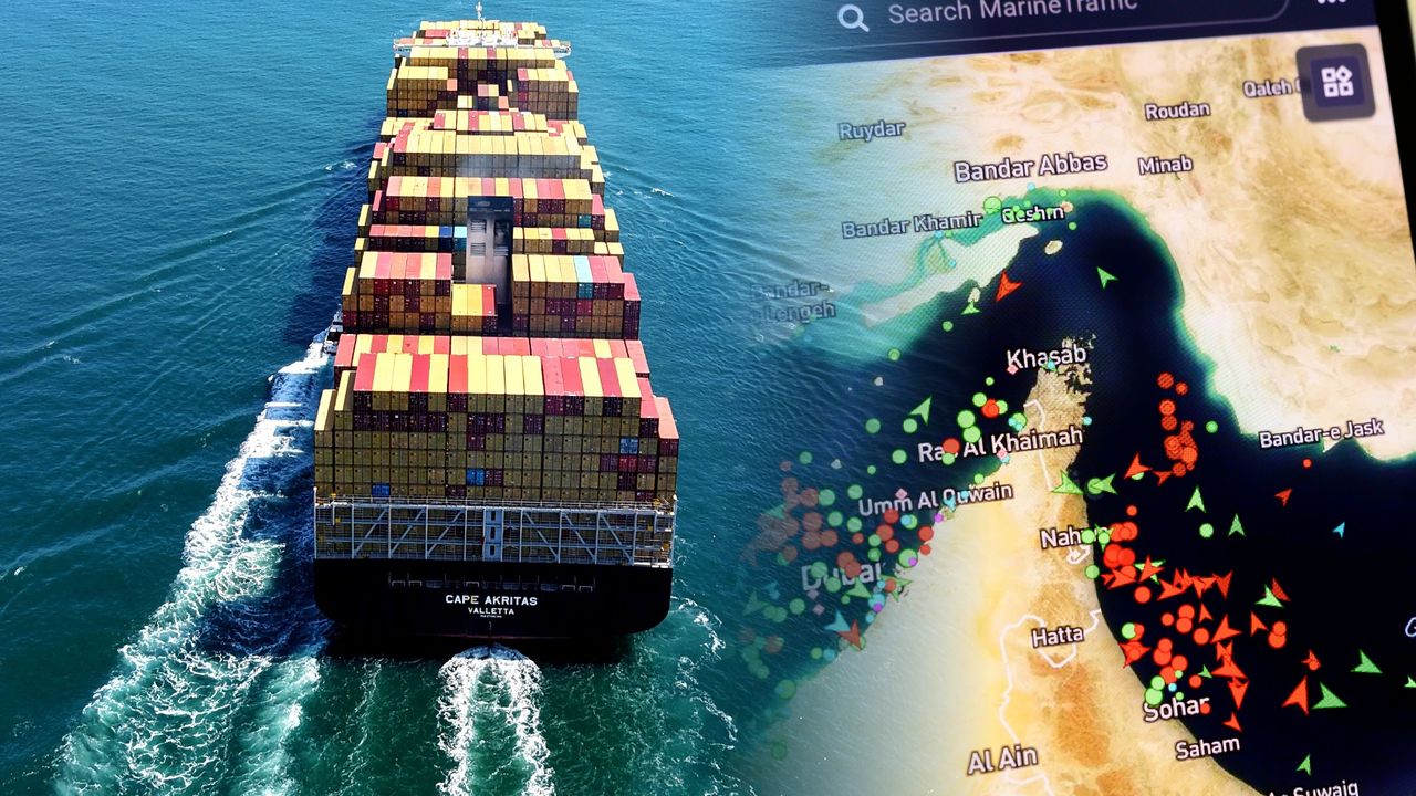 Ponad 20 statków handlowych przepłynęło przez Ormuz w ciągu doby