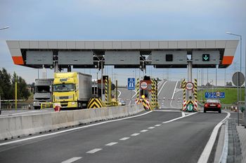 Chcą likwidować bramki na A4. Takie podano kwoty