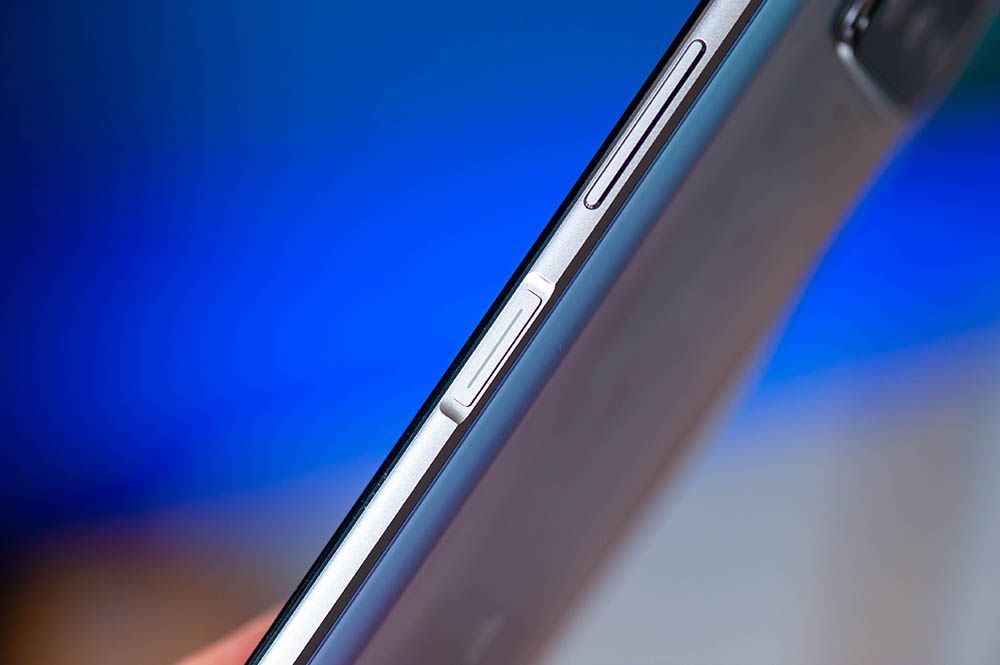 Asus ZenFone 7 Pro - szybkie odblokowywanie palcem