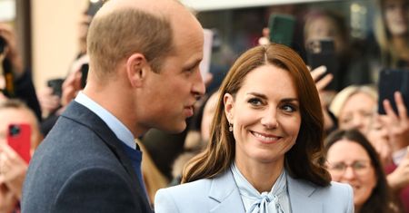 Kate Middleton i książę William jednak zdecydują się na CZWARTE DZIECKO? "W końcu go PRZEKONAŁA"