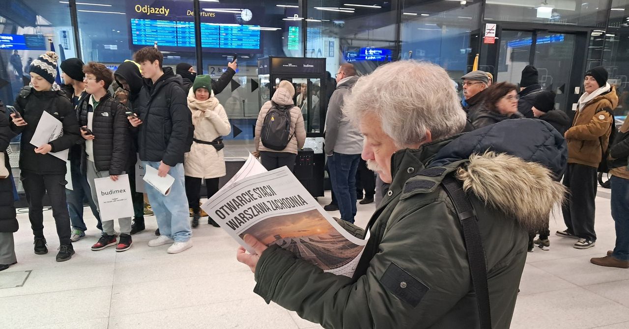 Warszawa: Dworzec Zachodni. Przejście podziemne dostępne dla pasażerów
