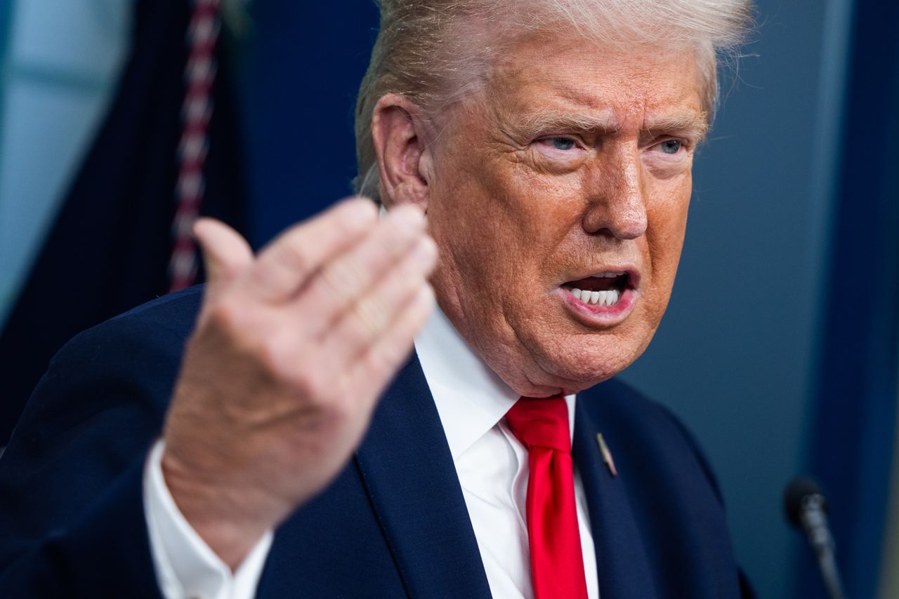 Ceny ropy naftowej rosną po groźbach Trumpa. "Armada" zmierza do Iranu