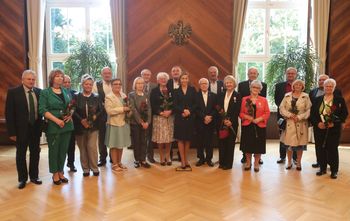 Szczecin: Złote gody. Uhonorowano małżeństwa z półwiecznym stażem