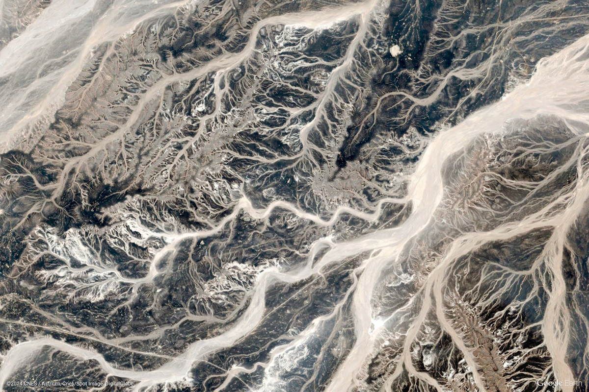 Niezwykłe kolory, kształty i wzory na zdjęciach satelitarnych Ziemi z Google Earth 16