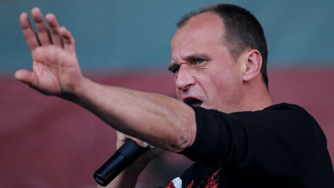 Paweł Kukiz - życie sklejone z paradoksów