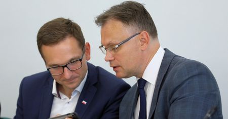 Wojna sędziów w KRS. Przewodniczący i rzecznik odwołani. PiS się odcina