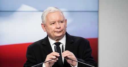 Nie słowa przykuły uwagę. Jarosław Kaczyński popełnił modowe faux pax