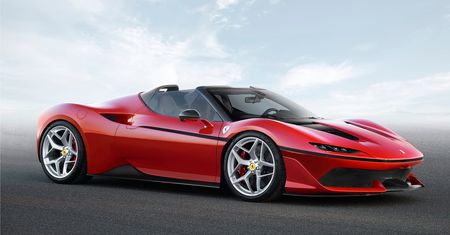 Ferrari J50 (2017) - specjalny model dla uczczenia specjalnej rocznicy
