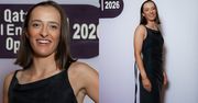 Odziana w czarną maxi Iga Świątek zadaje szyku na imprezie w Katarze (ZDJĘCIA)