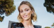 39-letnia Anja Rubik demonstruje ZABÓJCZE mięśnie brzucha w nowej sesji dla "V Magazine" (ZDJĘCIA)