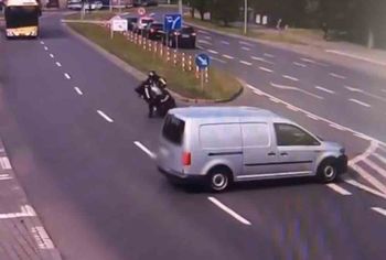 Zdarzenie z udziałem motocyklisty w centrum Zielonej Góry