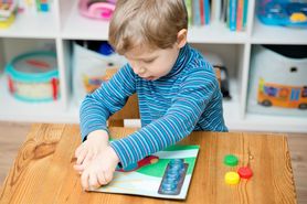 Autyzm atypowy – objawy, przyczyny i leczenie