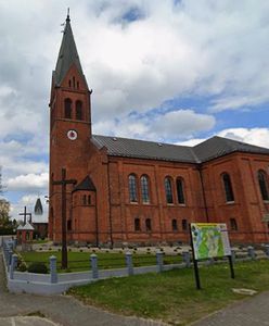 Odprawia msze za polityków. Ksiądz wyjaśnia: "Nie widzę w tym agitacji"