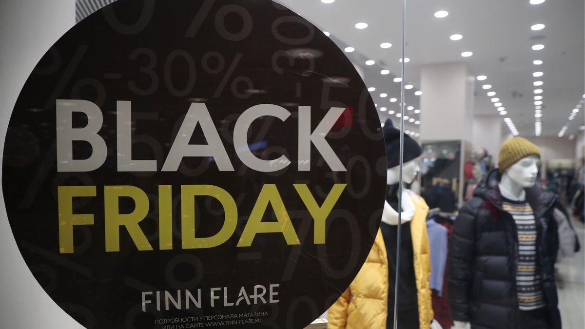 MOSCOW, RUSSIA - NOVEMBER 29, 2019: A shop in the Aviapark shopping mall during Black Friday sales. The term Black Friday was coined in the United States in the 1960s; it refers to the Friday following Thanksgiving Day celebrated in the US on the fourth Thursday of November. Being the biggest shopping event of the year, Black Friday opens the Christmas shopping season. Mikhail Tereshchenko/TASS (Photo by Mikhail Tereshchenko\TASS via Getty Images)