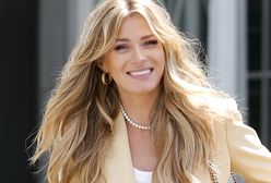 Marcelina Zawadzka pozuje w satynowej piżamce. Internautom zabrakło słów