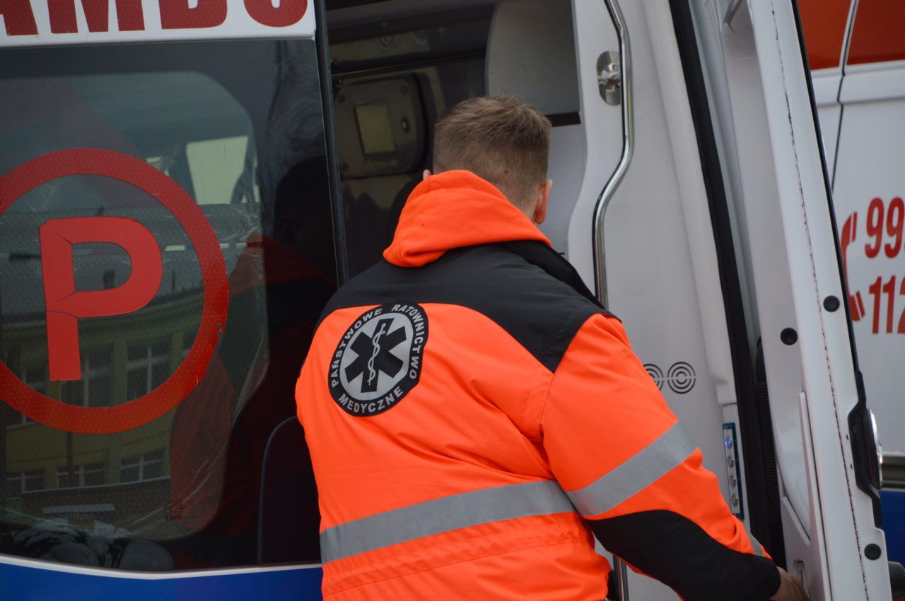 Awantura w szpitalu w Łukowie. Ojciec i syn usłyszeli zarzuty