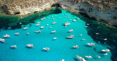 Lampedusa. Wyspiarski raj z problemami