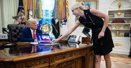 Ujawniono listy Harp do Trumpa. "Jest pan dla mnie wszystkim"