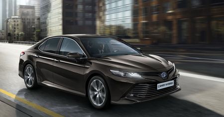Toyota Camry powraca do Europy. Będzie dostępna jako hybryda