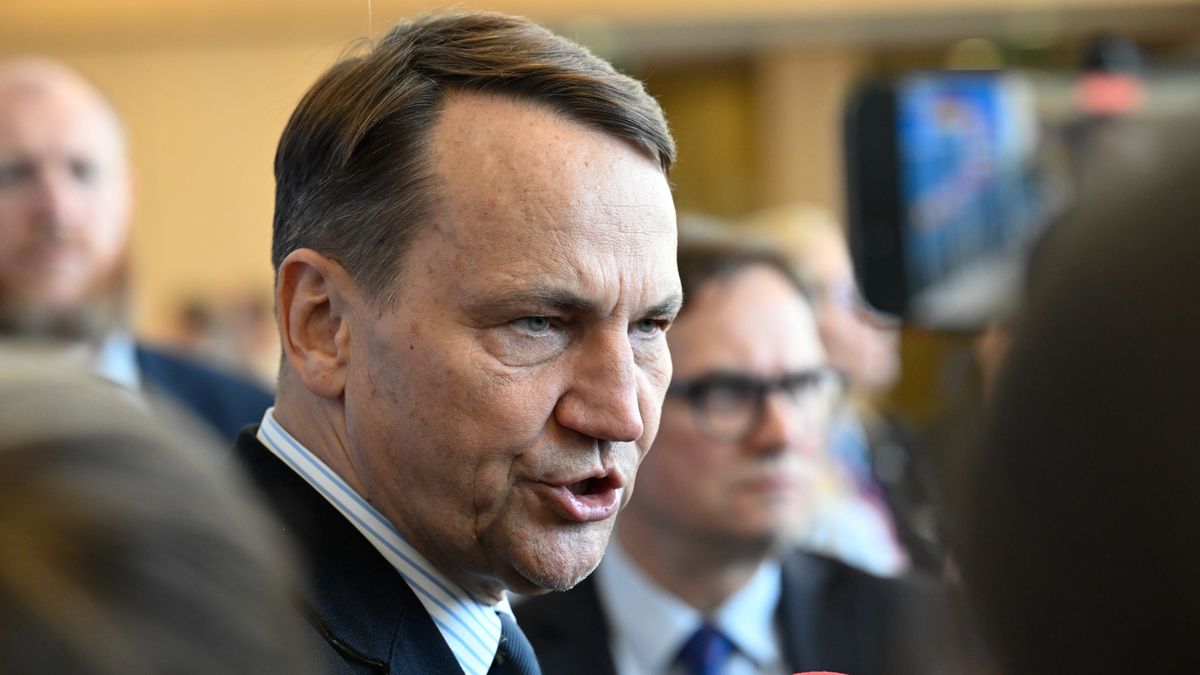 Sikorski o ruchu prezydenta: Cieszę się, że rozsądek zwyciężył