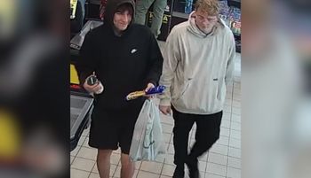Ujęcie z Biedronki. Pokazano ich twarze. Rozpoznajesz?