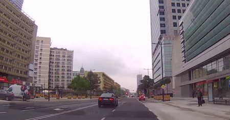 Ul. Świętokrzyska w Warszawie otwarta: przejazd od ronda ONZ do ul. Nowy Świat