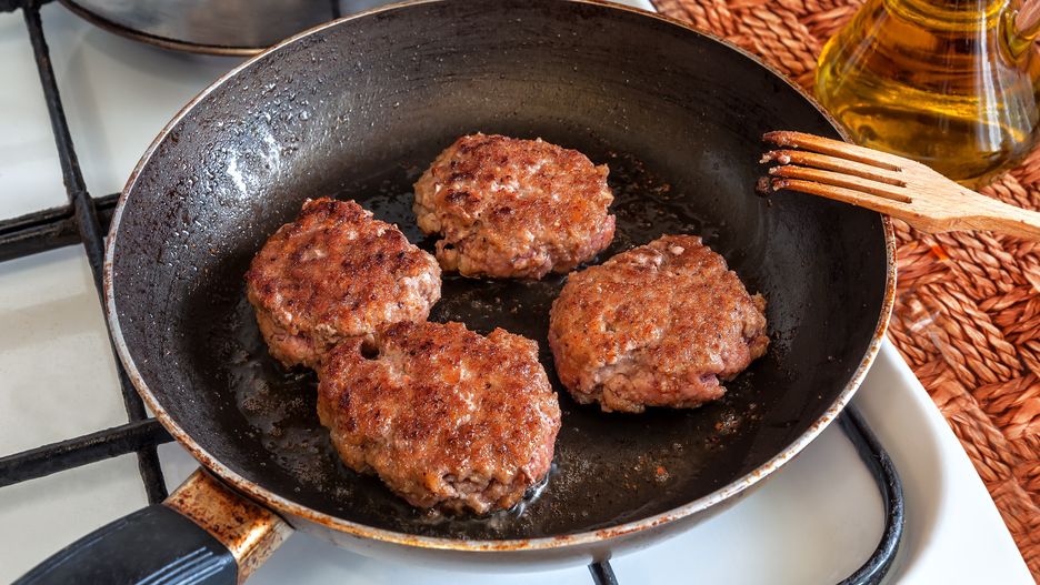 meatballs in the pan
grilled delicious meatballs in the pan
vovashevchuk
raw, ground, background, patties, white, pan, black, pepper, fresh, oil, wooden, portion, uncooked, product, salt, green, healthy