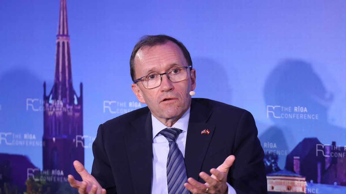  Espen Barth Eide 
