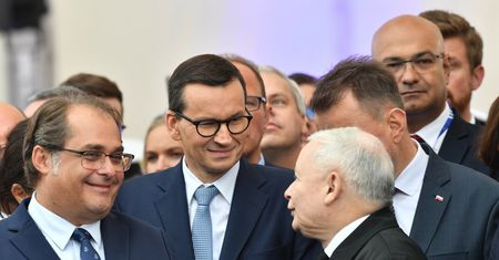 To przybliżyłoby PiS do wygranej w wyborach? Najnowszy sondaż