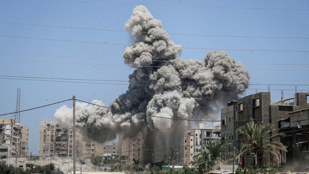 Izrael wznawia ataki na Strefę Gazy