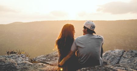 Młodzi: monogamia to tylko jedna z opcji