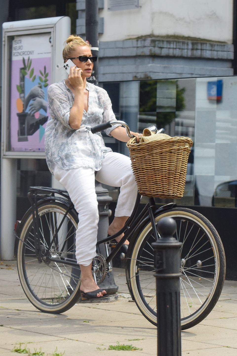 Wyprawa rowerowa Katarzyny Warnke ulicami Warszawy