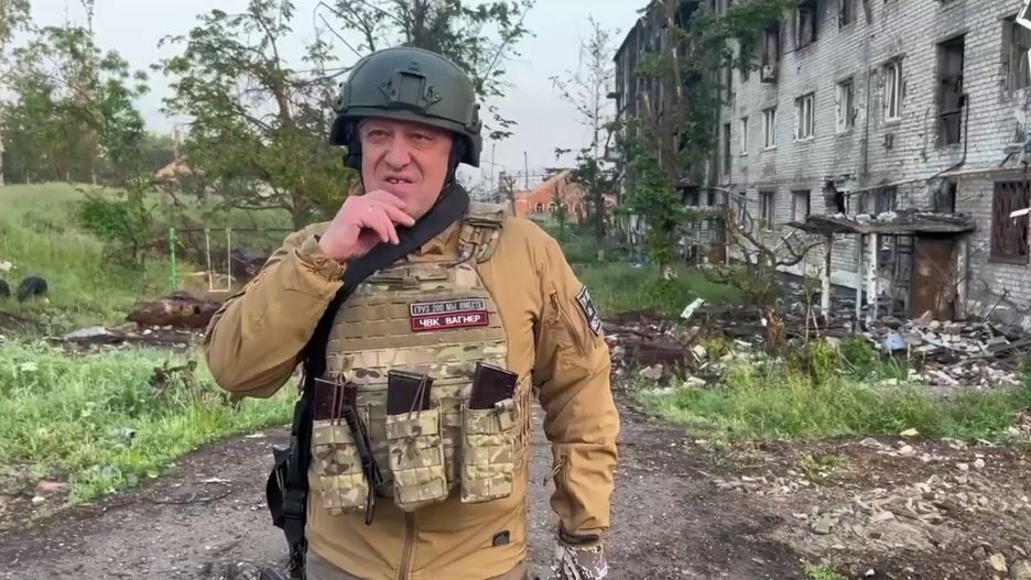 Jewgienij Prigożyn ogłosił, że grupa Wagnera wycofuje się z Bachmutu