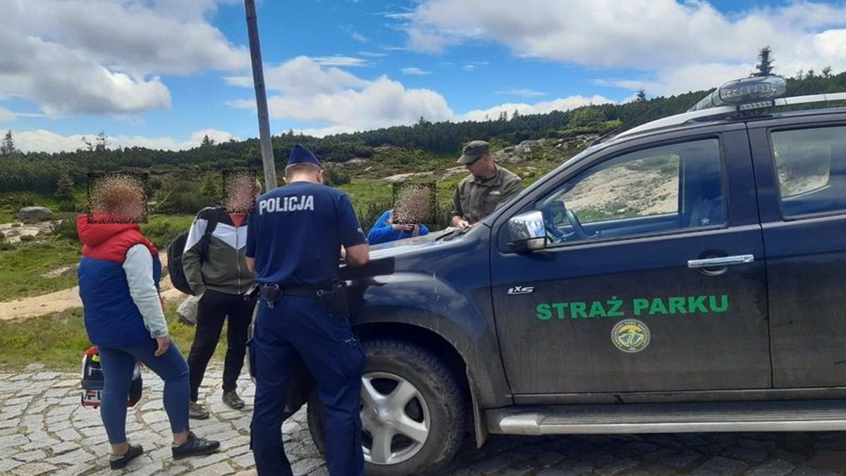 15-latek odłączył się od rodziców w trakcie wizyty w Karkonoskim Parku Narodowym