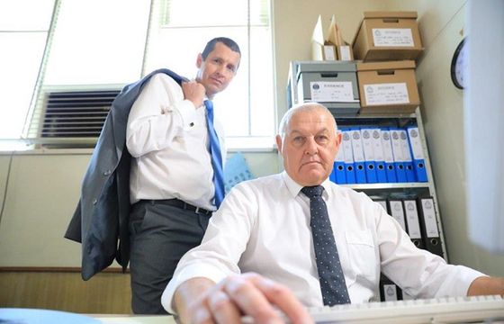 Nowy program „Ron Iddles: Dobry gliniarz” w CBS Reality (wideo)